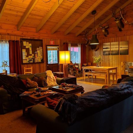 The Red Rooster Lodge 콜터빌 외부 사진